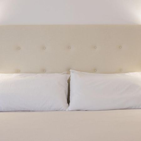 Apartamentos Boutique Puerta De Reyes Толедо Экстерьер фото